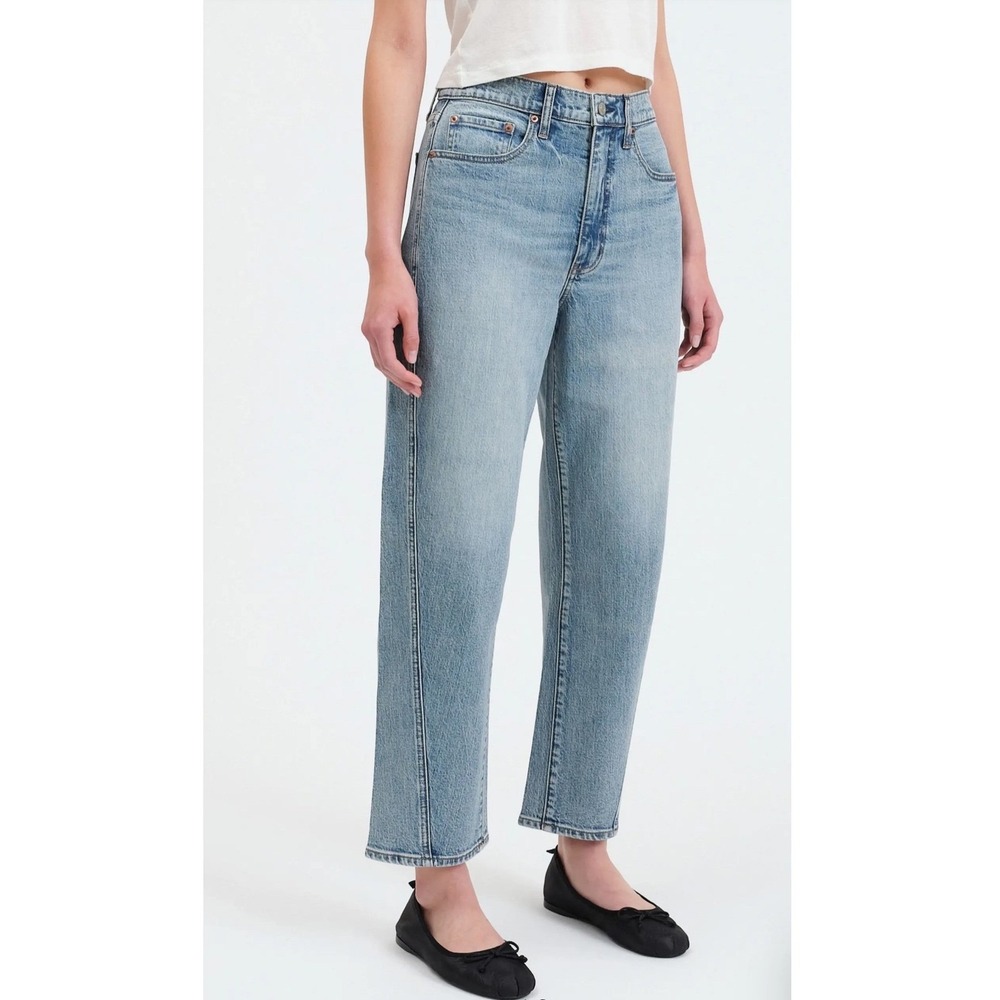 Daze Denim Westward Barrel Jeans in Blur